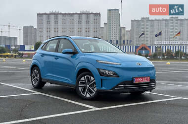 Внедорожник / Кроссовер Hyundai Kona Electric 2022 в Киеве
