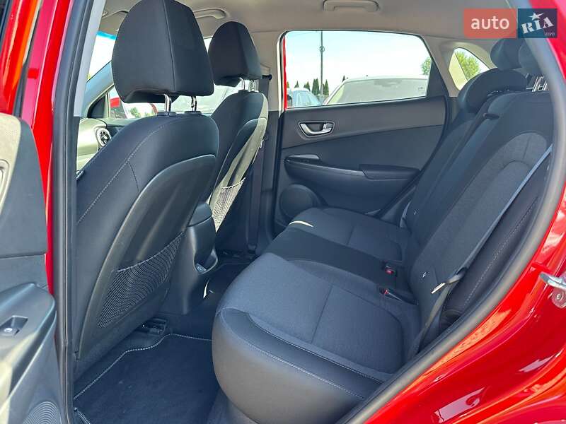 Внедорожник / Кроссовер Hyundai Kona Electric 2021 в Львове фото 53 Внедорожник / Кроссовер Hyundai Kona Electric 2021 в Львове