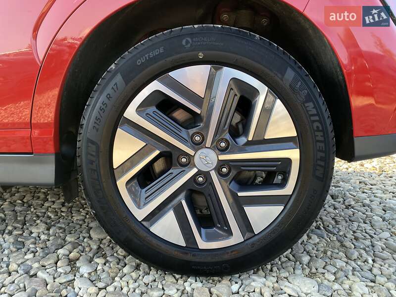 Внедорожник / Кроссовер Hyundai Kona Electric 2021 в Львове фото 23 Внедорожник / Кроссовер Hyundai Kona Electric 2021 в Львове