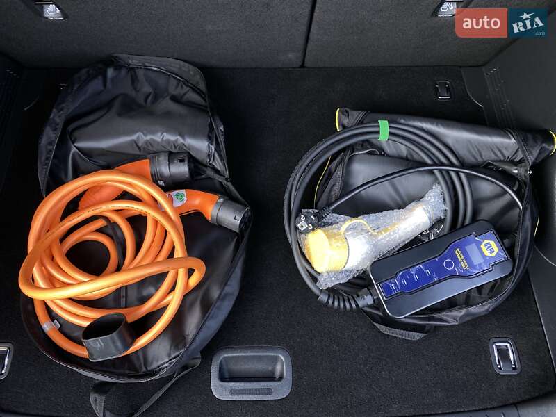 Внедорожник / Кроссовер Hyundai Kona Electric 2021 в Львове фото 66 Внедорожник / Кроссовер Hyundai Kona Electric 2021 в Львове