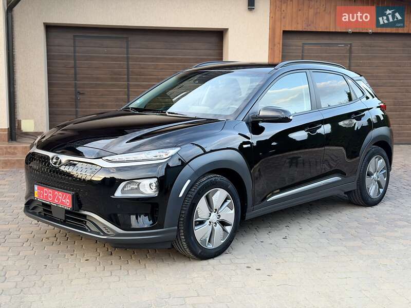 Позашляховик / Кросовер Hyundai Kona Electric 2020 в Чернівцях
