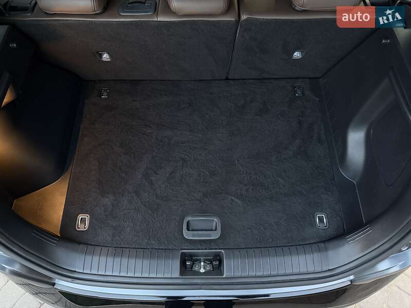 Позашляховик / Кросовер Hyundai Kona Electric 2020 в Чернівцях