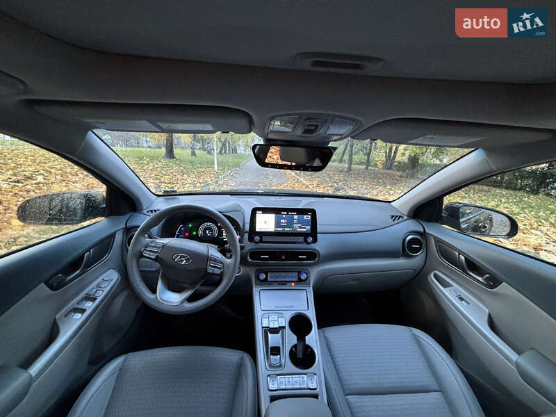 Внедорожник / Кроссовер Hyundai Kona Electric 2021 в Тернополе