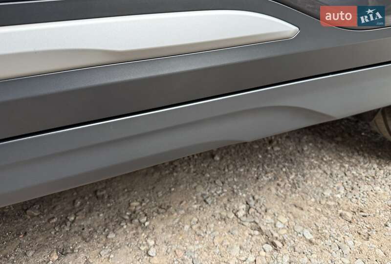 Позашляховик / Кросовер Hyundai Kona Electric 2020 в Львові фото 22 Позашляховик / Кросовер Hyundai Kona Electric 2020 в Львові