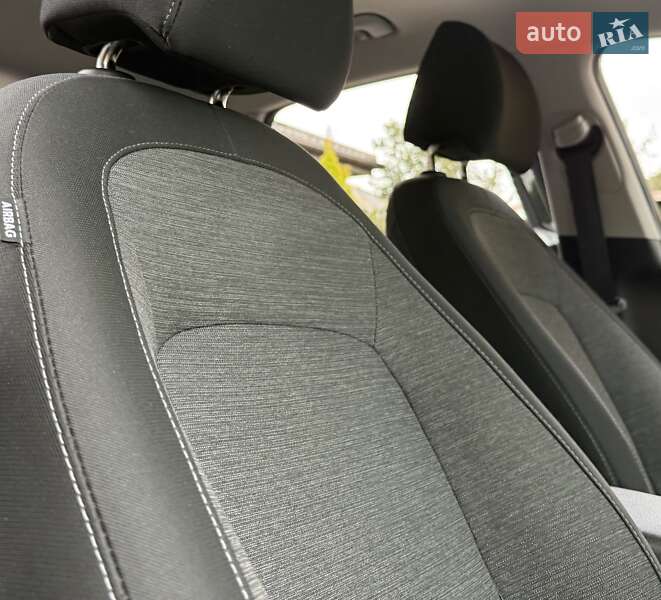 Позашляховик / Кросовер Hyundai Kona Electric 2020 в Львові фото 64 Позашляховик / Кросовер Hyundai Kona Electric 2020 в Львові