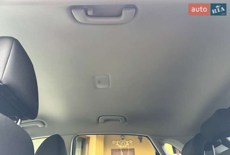 Позашляховик / Кросовер Hyundai Kona Electric 2020 в Львові фото 100 Позашляховик / Кросовер Hyundai Kona Electric 2020 в Львові