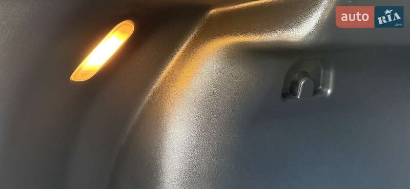 Позашляховик / Кросовер Hyundai Kona Electric 2020 в Львові фото 115 Позашляховик / Кросовер Hyundai Kona Electric 2020 в Львові