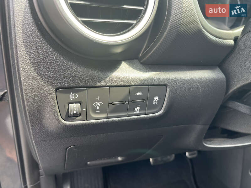 Внедорожник / Кроссовер Hyundai Kona Electric 2020 в Виннице фото 39 Внедорожник / Кроссовер Hyundai Kona Electric 2020 в Виннице