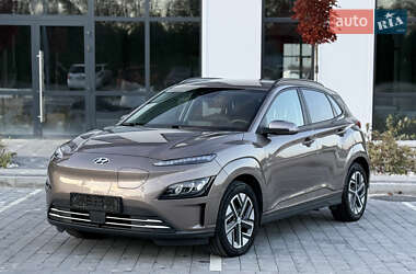 Внедорожник / Кроссовер Hyundai Kona Electric 2022 в Городке