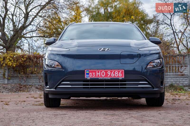 Внедорожник / Кроссовер Hyundai Kona Electric 2022 в Бердичеве