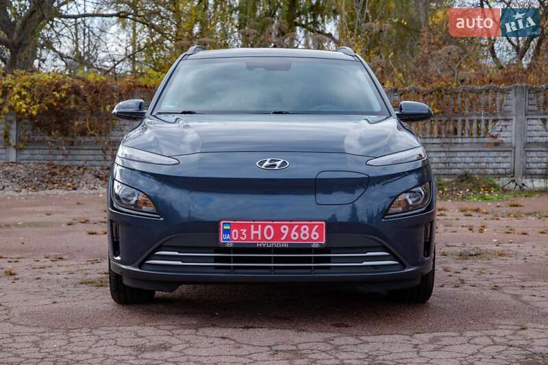 Внедорожник / Кроссовер Hyundai Kona Electric 2022 в Бердичеве