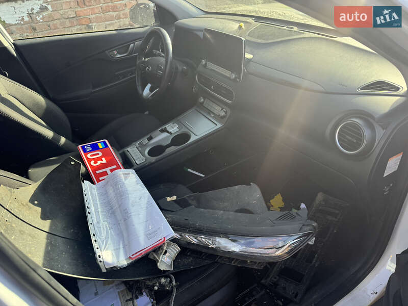 Позашляховик / Кросовер Hyundai Kona Electric 2020 в Рівному