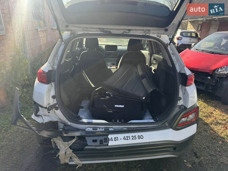 Позашляховик / Кросовер Hyundai Kona Electric 2020 в Рівному