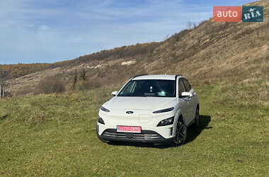 Внедорожник / Кроссовер Hyundai Kona Electric 2021 в Тернополе
