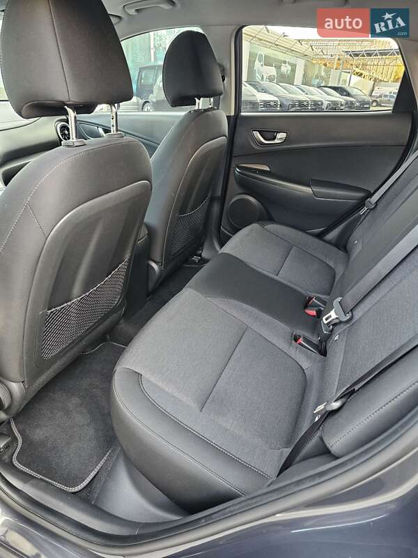 Внедорожник / Кроссовер Hyundai Kona Electric 2022 в Днепре