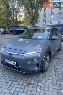 Позашляховик / Кросовер Hyundai Kona Electric 2019 в Херсоні