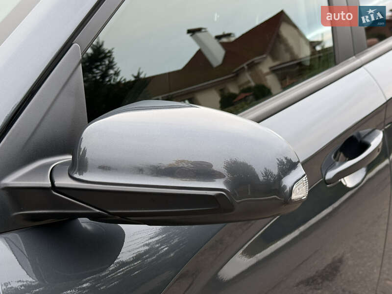 Внедорожник / Кроссовер Hyundai Kona Electric 2020 в Ровно