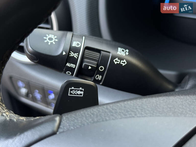 Внедорожник / Кроссовер Hyundai Kona Electric 2020 в Ровно