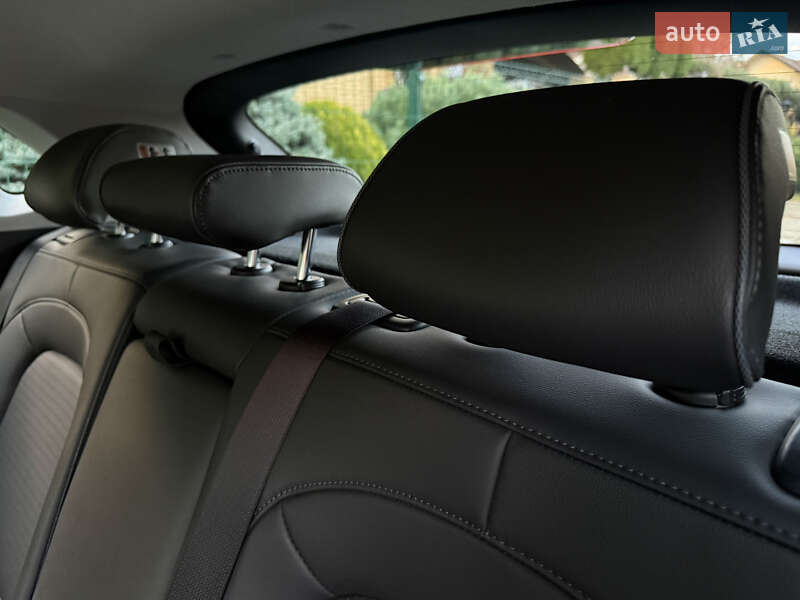 Внедорожник / Кроссовер Hyundai Kona Electric 2020 в Ровно