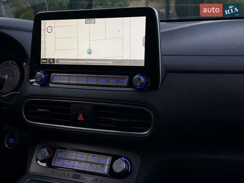 Внедорожник / Кроссовер Hyundai Kona Electric 2020 в Ровно