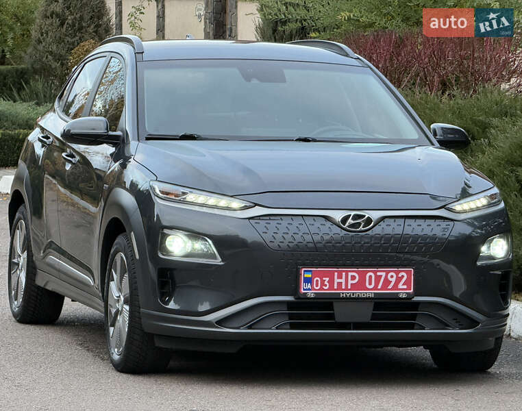 Внедорожник / Кроссовер Hyundai Kona Electric 2020 в Ровно