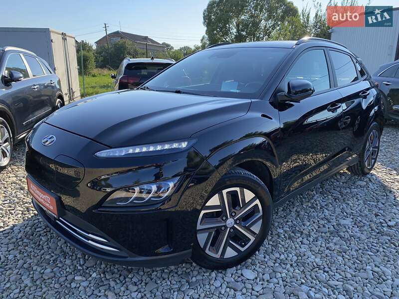 Внедорожник / Кроссовер Hyundai Kona Electric 2021 в Львове