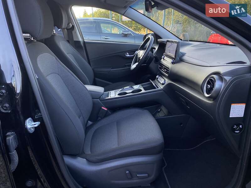 Внедорожник / Кроссовер Hyundai Kona Electric 2021 в Львове