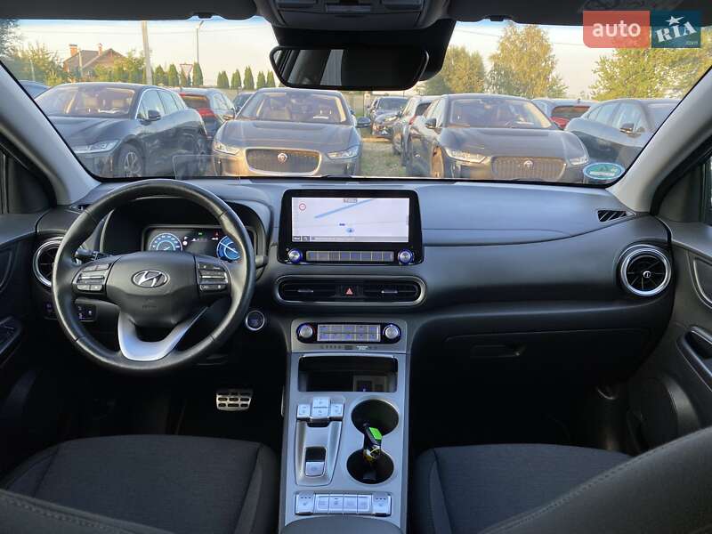 Внедорожник / Кроссовер Hyundai Kona Electric 2021 в Львове