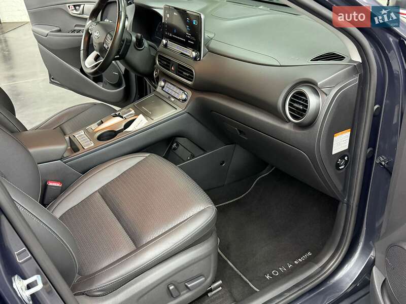 Позашляховик / Кросовер Hyundai Kona Electric 2020 в Луцьку