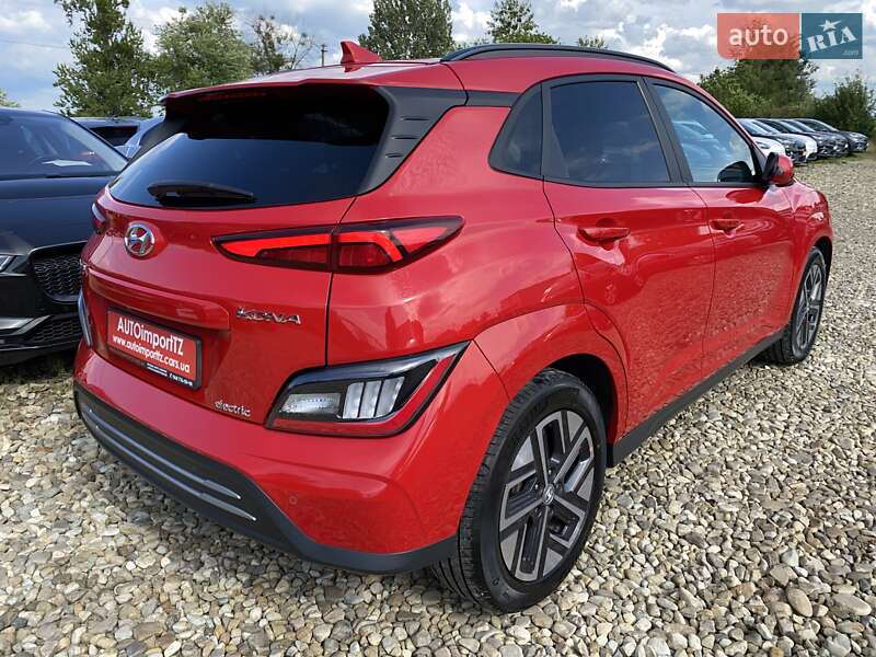 Внедорожник / Кроссовер Hyundai Kona Electric 2022 в Львове