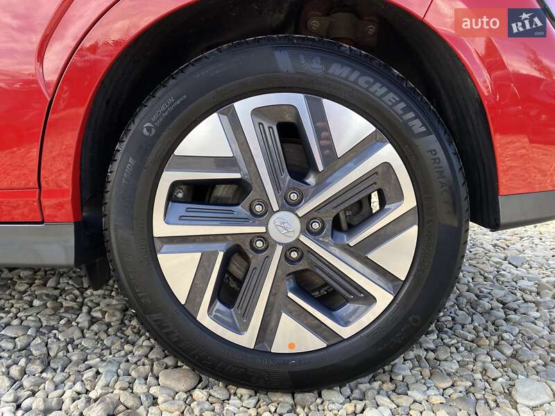 Внедорожник / Кроссовер Hyundai Kona Electric 2022 в Львове