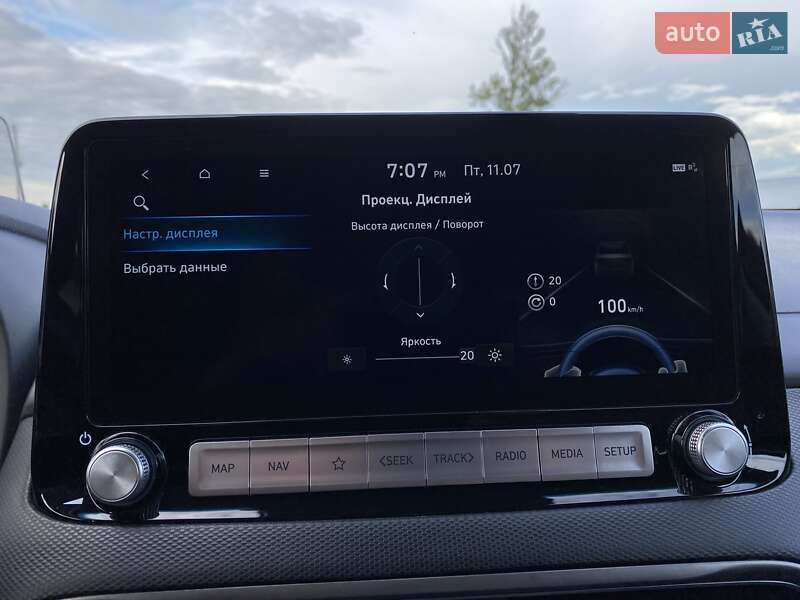 Внедорожник / Кроссовер Hyundai Kona Electric 2022 в Львове