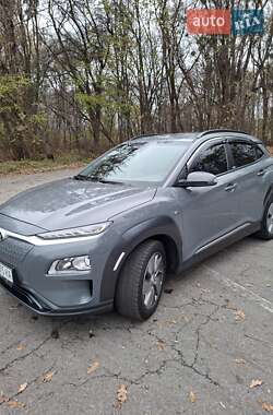 Внедорожник / Кроссовер Hyundai Kona Electric 2020 в Полтаве