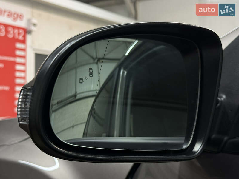 Внедорожник / Кроссовер Hyundai Kona Electric 2021 в Львове