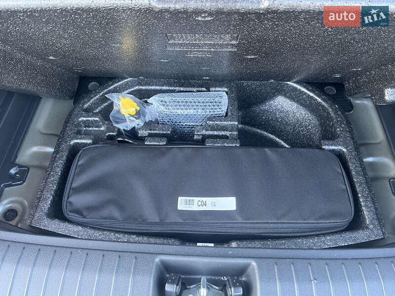 Внедорожник / Кроссовер Hyundai Kona Electric 2020 в Виннице