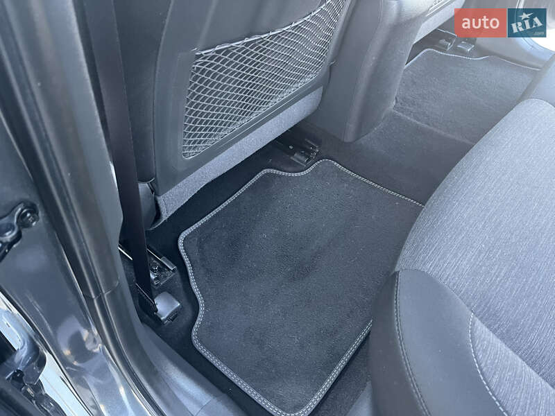 Внедорожник / Кроссовер Hyundai Kona Electric 2020 в Виннице