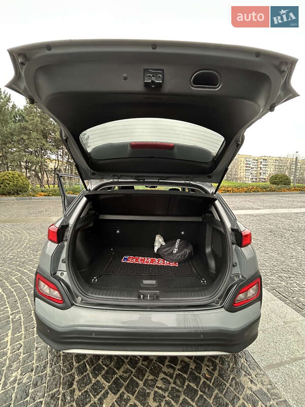 Внедорожник / Кроссовер Hyundai Kona Electric 2020 в Днепре фото 13 Внедорожник / Кроссовер Hyundai Kona Electric 2020 в Днепре