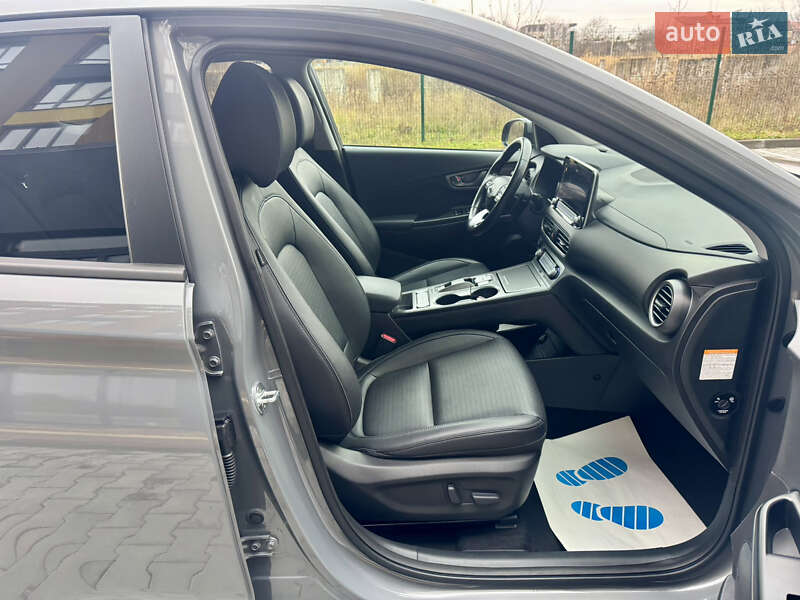 Позашляховик / Кросовер Hyundai Kona Electric 2020 в Луцьку фото 26 Позашляховик / Кросовер Hyundai Kona Electric 2020 в Луцьку