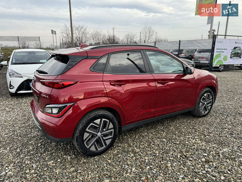 Внедорожник / Кроссовер Hyundai Kona Electric 2022 в Ивано-Франковске