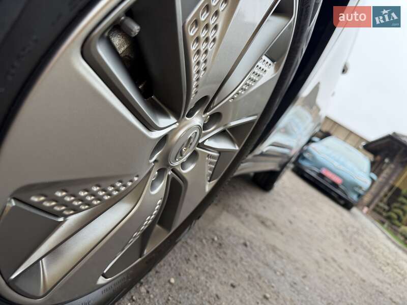 Позашляховик / Кросовер Hyundai Kona Electric 2020 в Львові фото 13 Позашляховик / Кросовер Hyundai Kona Electric 2020 в Львові