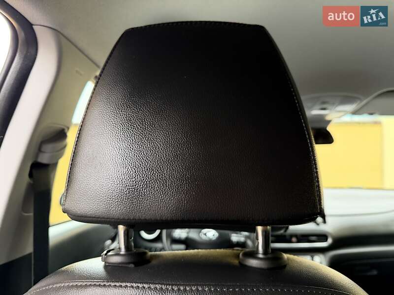 Позашляховик / Кросовер Hyundai Kona Electric 2020 в Львові фото 98 Позашляховик / Кросовер Hyundai Kona Electric 2020 в Львові