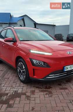 Позашляховик / Кросовер Hyundai Kona Electric 2021 в Рівному