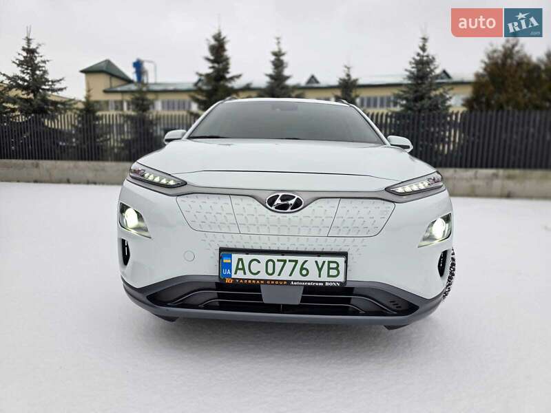 Внедорожник / Кроссовер Hyundai Kona Electric 2020 в Луцке