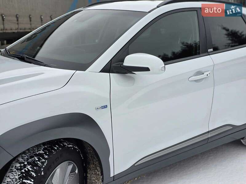 Внедорожник / Кроссовер Hyundai Kona Electric 2020 в Луцке