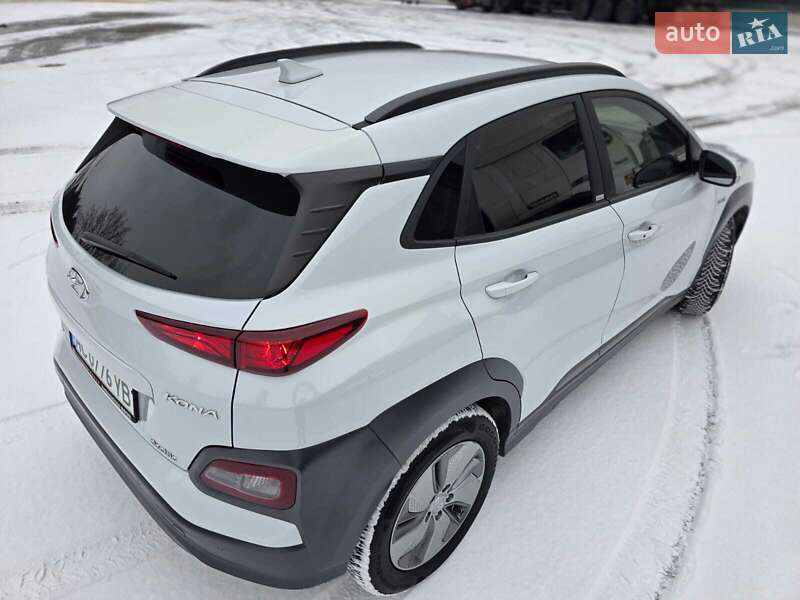 Внедорожник / Кроссовер Hyundai Kona Electric 2020 в Луцке