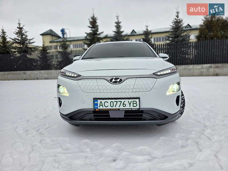 Внедорожник / Кроссовер Hyundai Kona Electric 2020 в Луцке