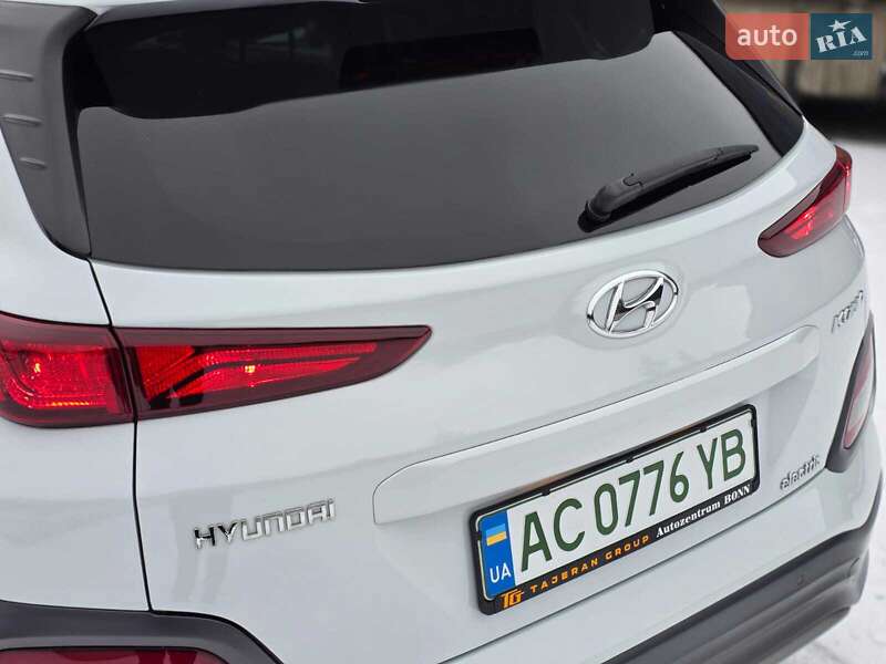 Внедорожник / Кроссовер Hyundai Kona Electric 2020 в Луцке