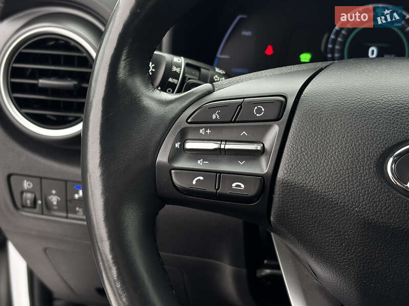 Внедорожник / Кроссовер Hyundai Kona Electric 2021 в Львове