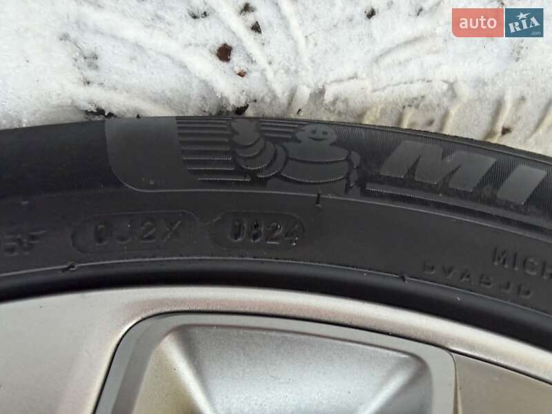 Внедорожник / Кроссовер Hyundai Kona Electric 2021 в Львове