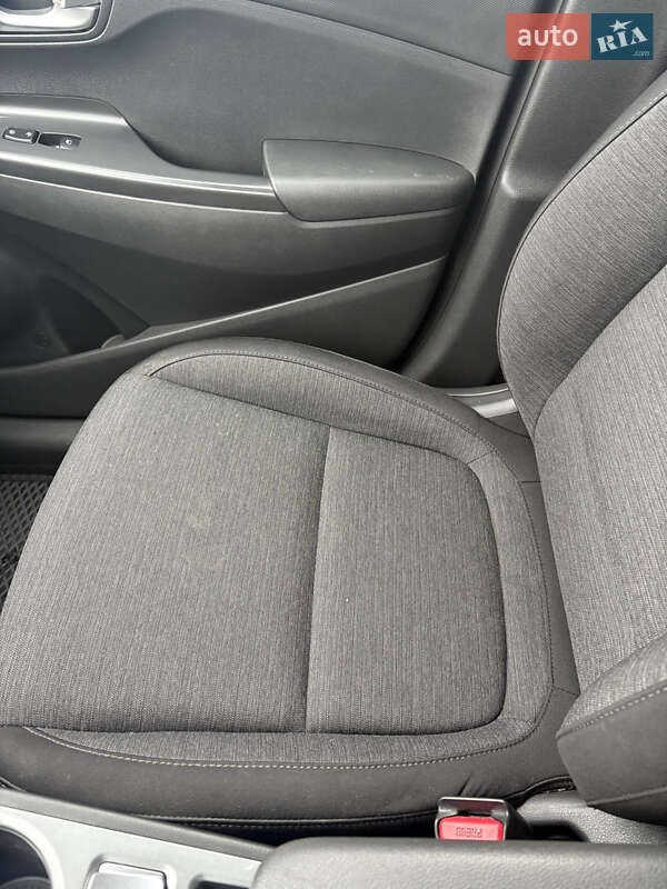 Внедорожник / Кроссовер Hyundai Kona Electric 2021 в Клевани